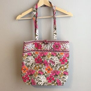 Vera Bradley Gamma Phi Beta Tote Bag!